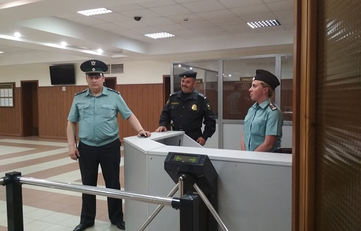 Утверждены Типовые правила пребывания посетителей в судах.