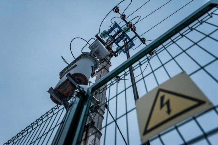 ВОЭК информирует об отключениях электроэнергии в связи с проведением ремонтных работ. ВОЭК информирует об отключениях электроэнергии в связи с проведением ремонтных работ.
