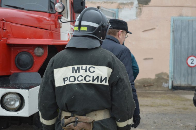 Экстренные и коммунальные службы Междуреченского округа готовы к весеннему паводку и пожароопасному периоду. Об этом сообщил глава Междуреченского округа Сергей Кузнецов. Экстренные и коммунальные службы Междуреченского округа готовы к весеннему паводку и пожароопасному периоду. Об этом сообщил глава Междуреченского округа Сергей Кузнецов.
